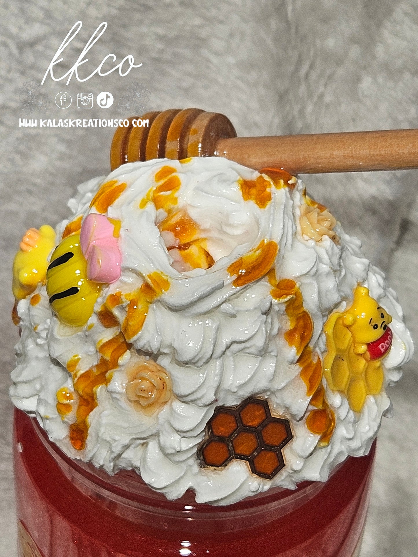 20oz Honey Bear Drip snow globe glitter tumbler with Whipped topper