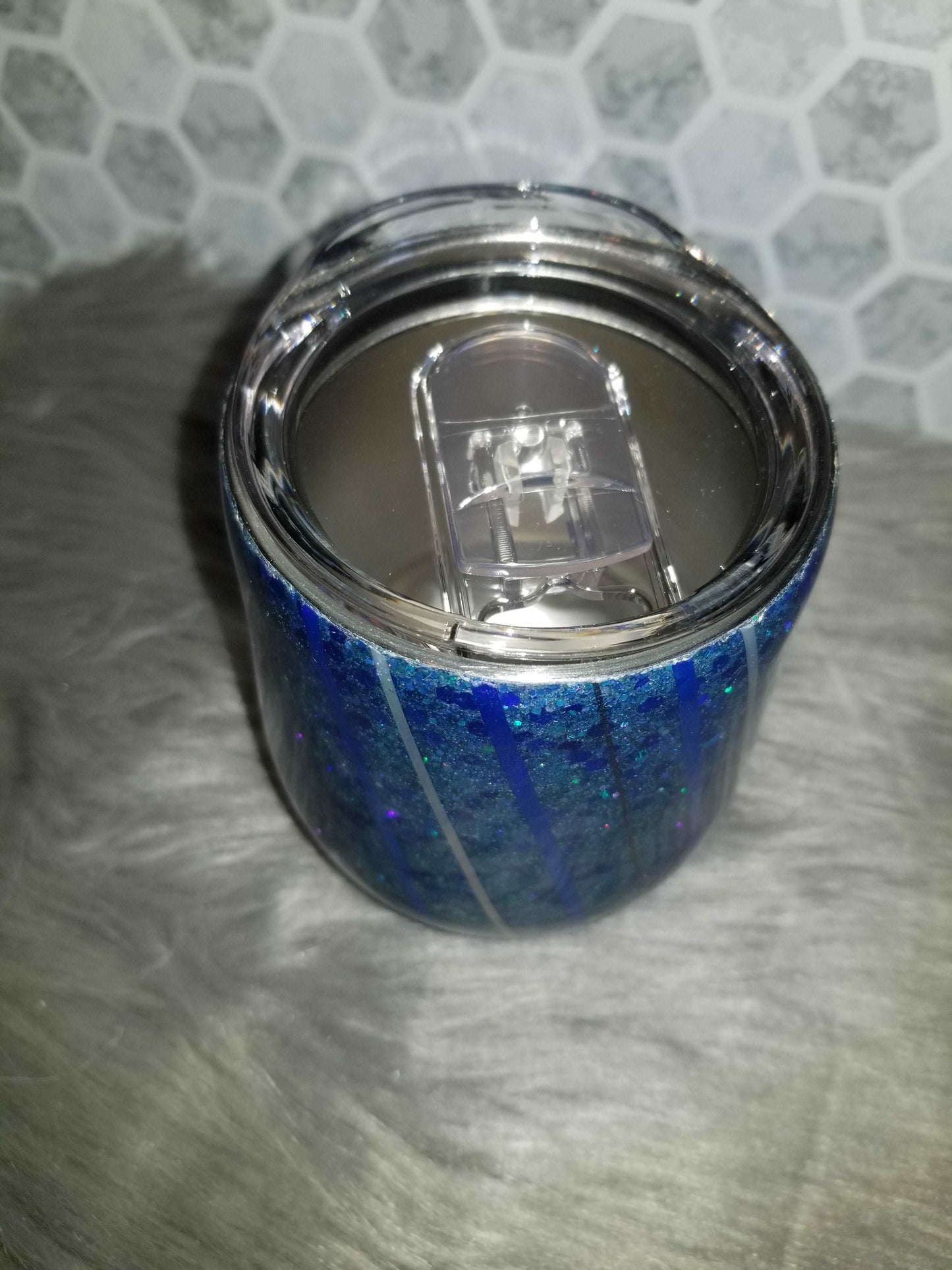 12 oz blue glitter striped wine tumbler